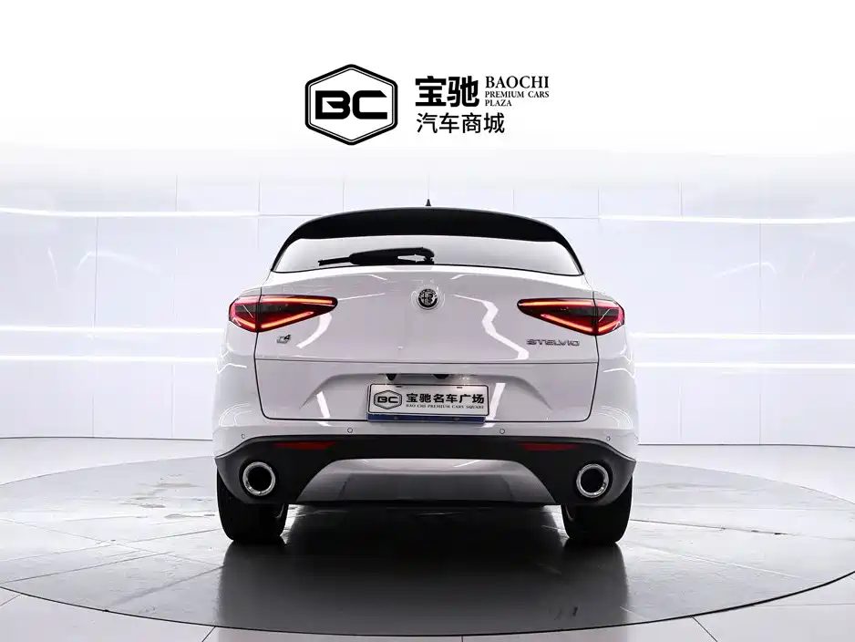 Alfa Romeo Stelvio — миниатюра 4