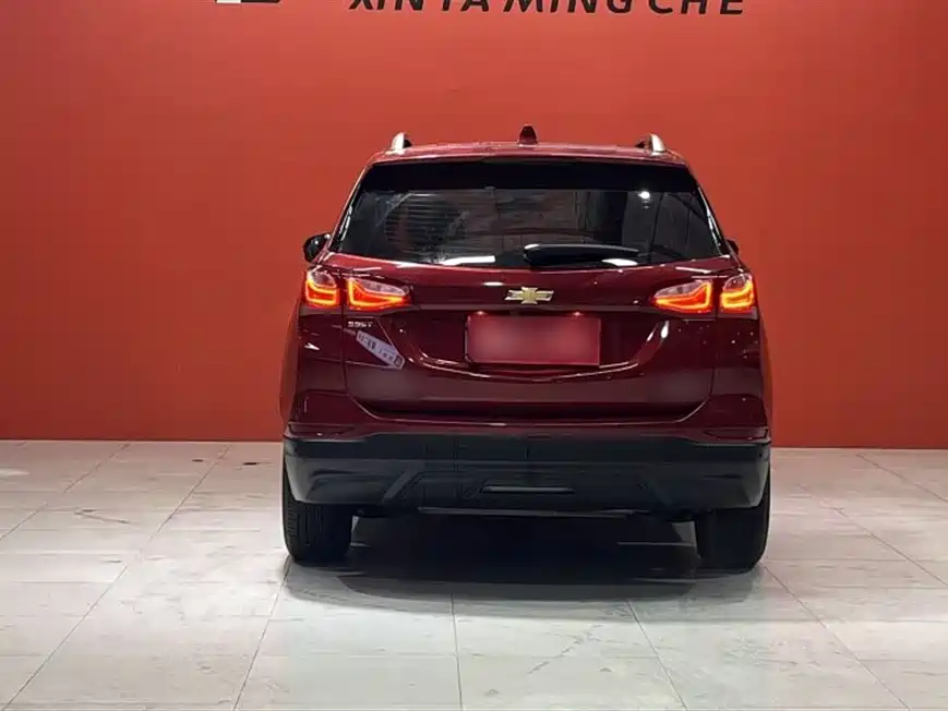 Chevrolet Equinox - фото 7