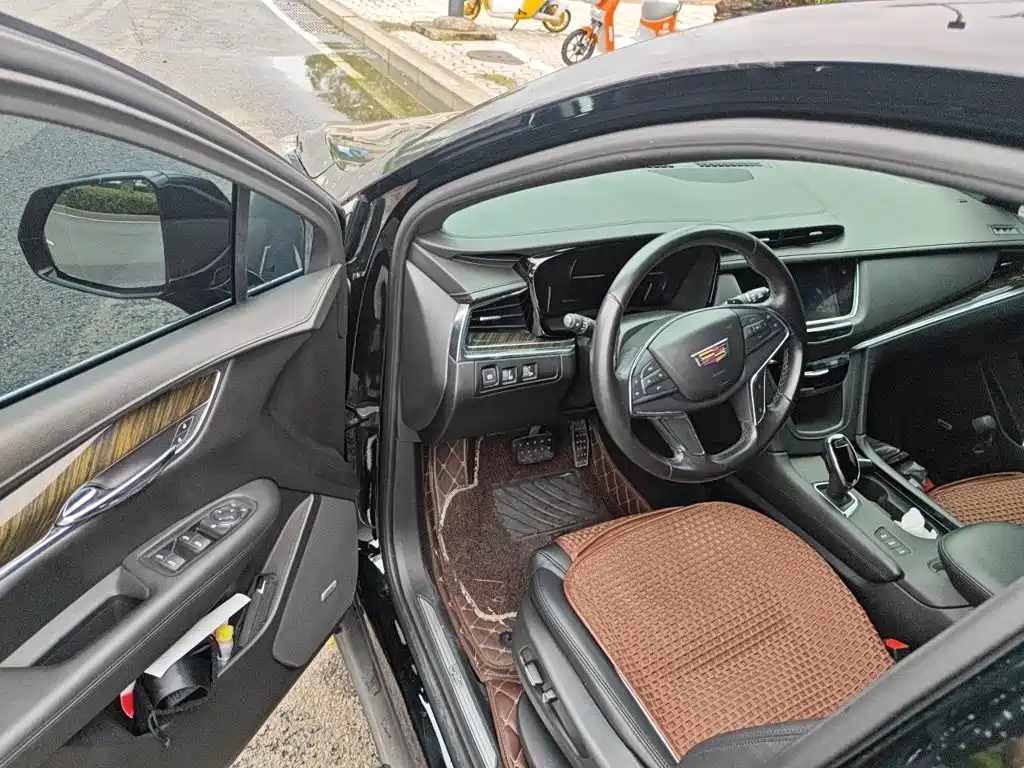 Cadillac XT5 — миниатюра 17