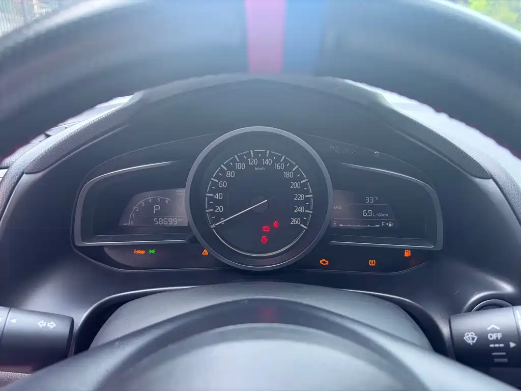 Mazda 3 Axela — миниатюра 9