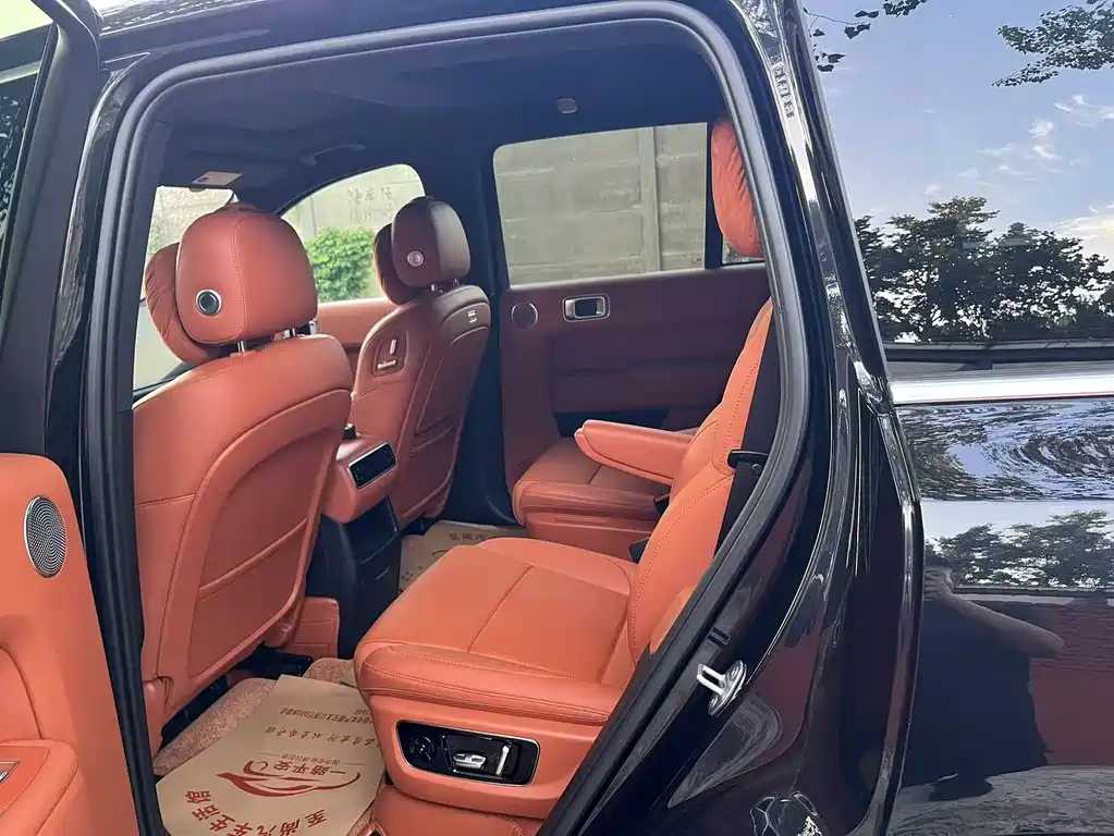 Li Auto Li L8 — миниатюра 8
