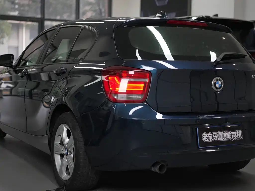 BMW 1 Series (Import) — миниатюра 5