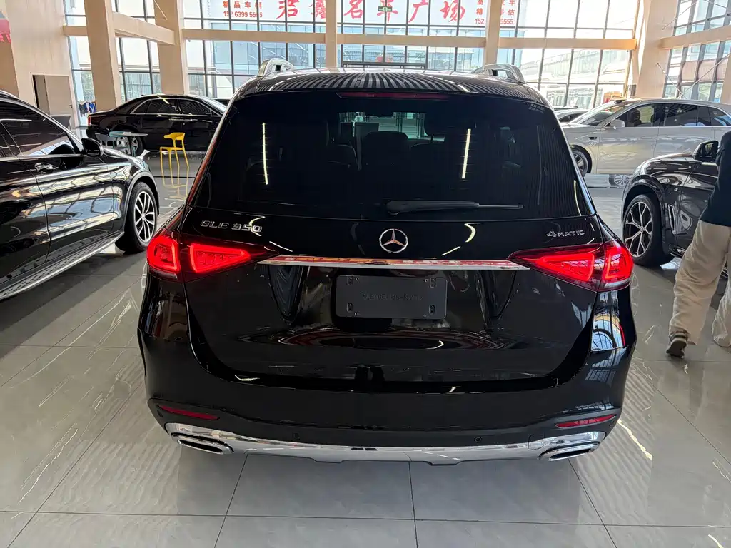 Mercedes-Benz GLE (Import) — миниатюра 8