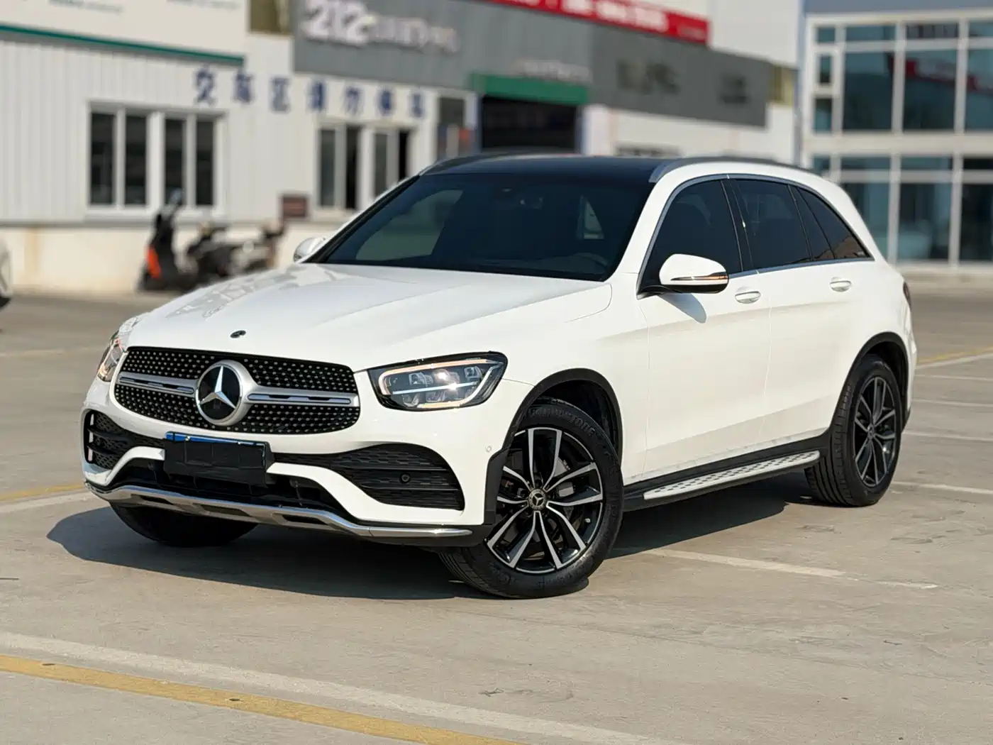 奔驰GLC 2022款 改款二 GLC 260 L 4MATIC 豪华型 2022