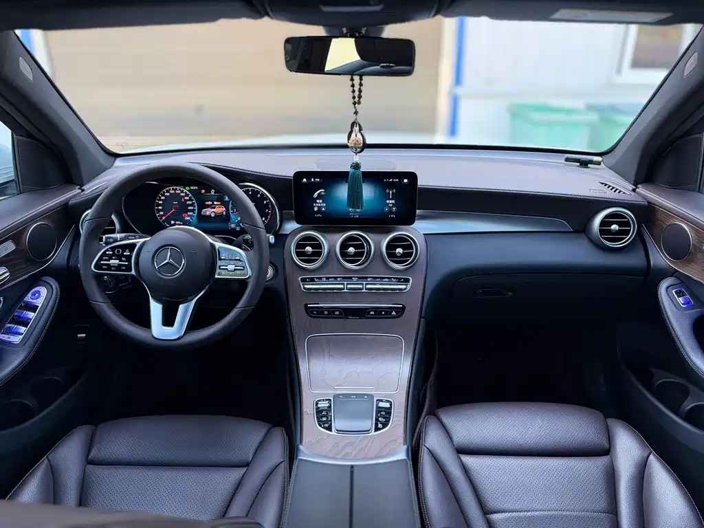 Mercedes-Benz GLC — миниатюра 11