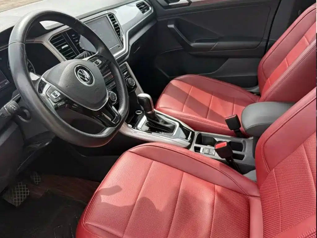 Volkswagen T-Roc — миниатюра 7