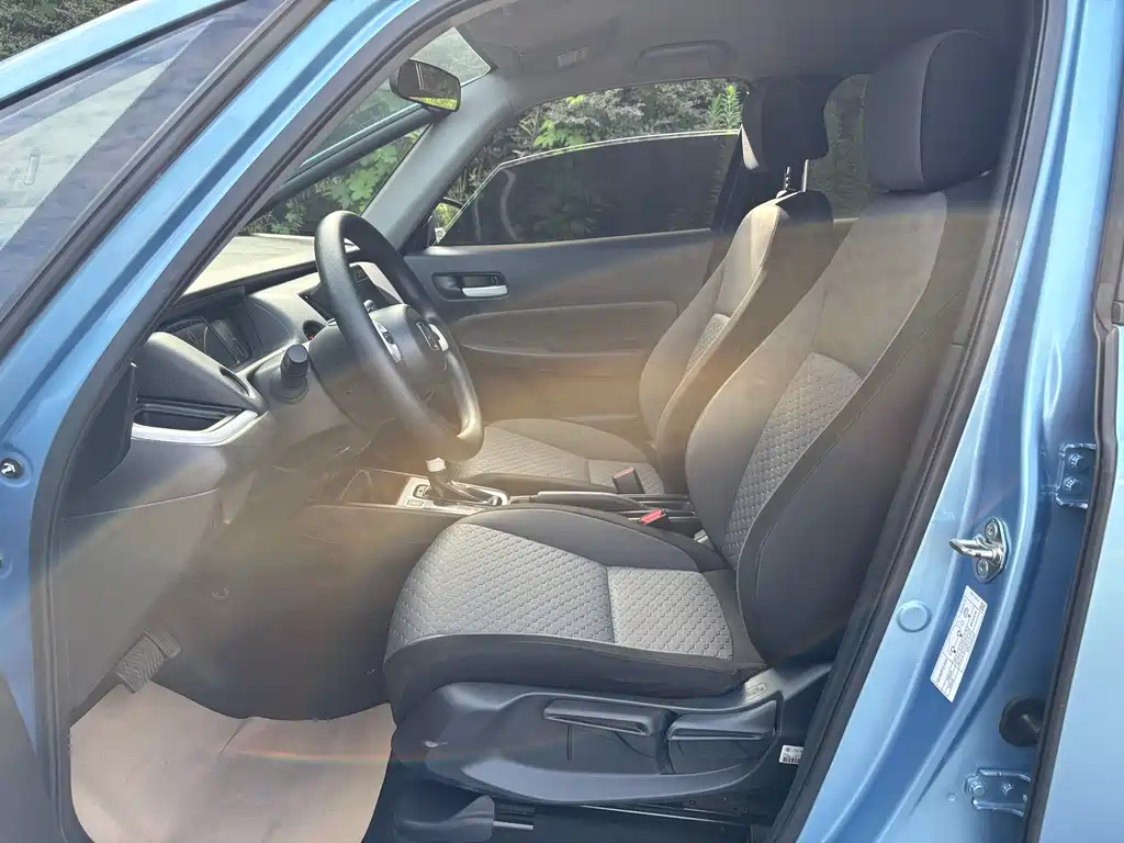 Honda Fit — миниатюра 10