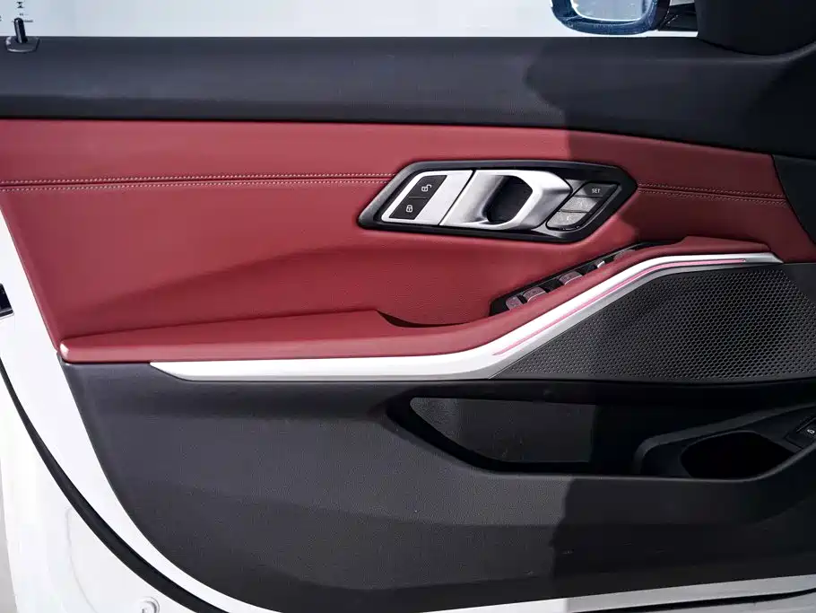 BMW 3 Series — миниатюра 17