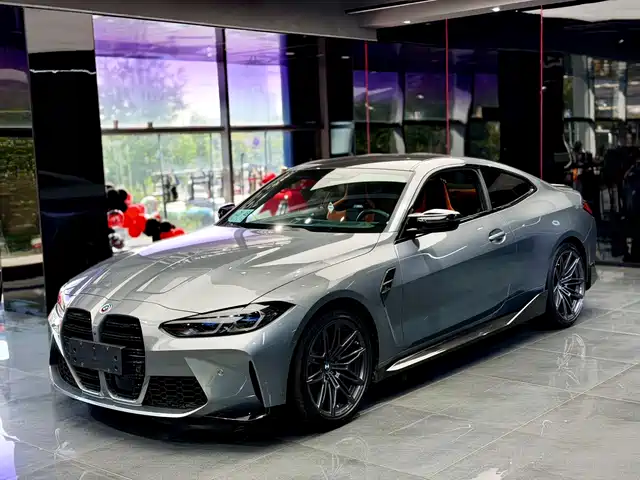 BMW M4