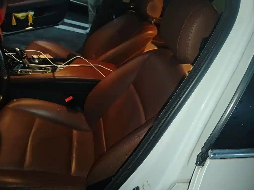BMW 5 Series — миниатюра 23