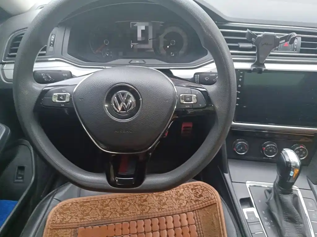 Volkswagen Lamando — миниатюра 11