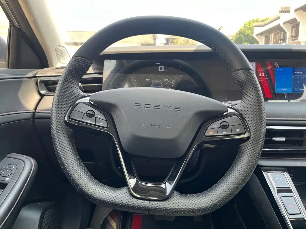 Roewe i5 — миниатюра 19