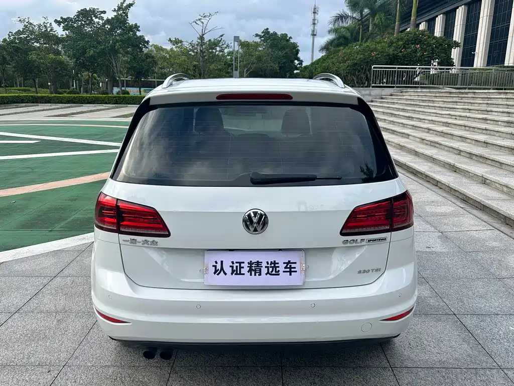 Volkswagen Golf Sportsvan — миниатюра 31