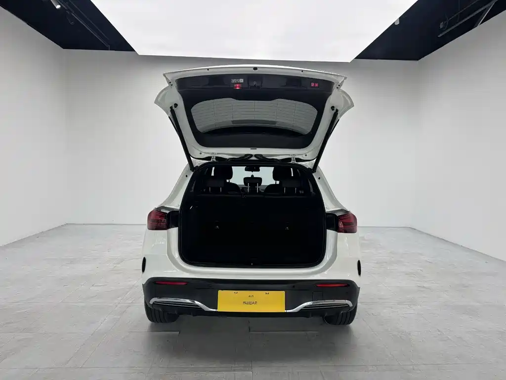 Mercedes-Benz EQA — миниатюра 6