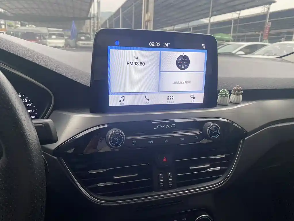 Ford Focus — миниатюра 12