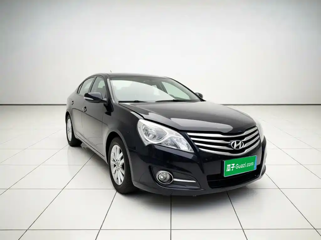 Hyundai Elantra — миниатюра 3