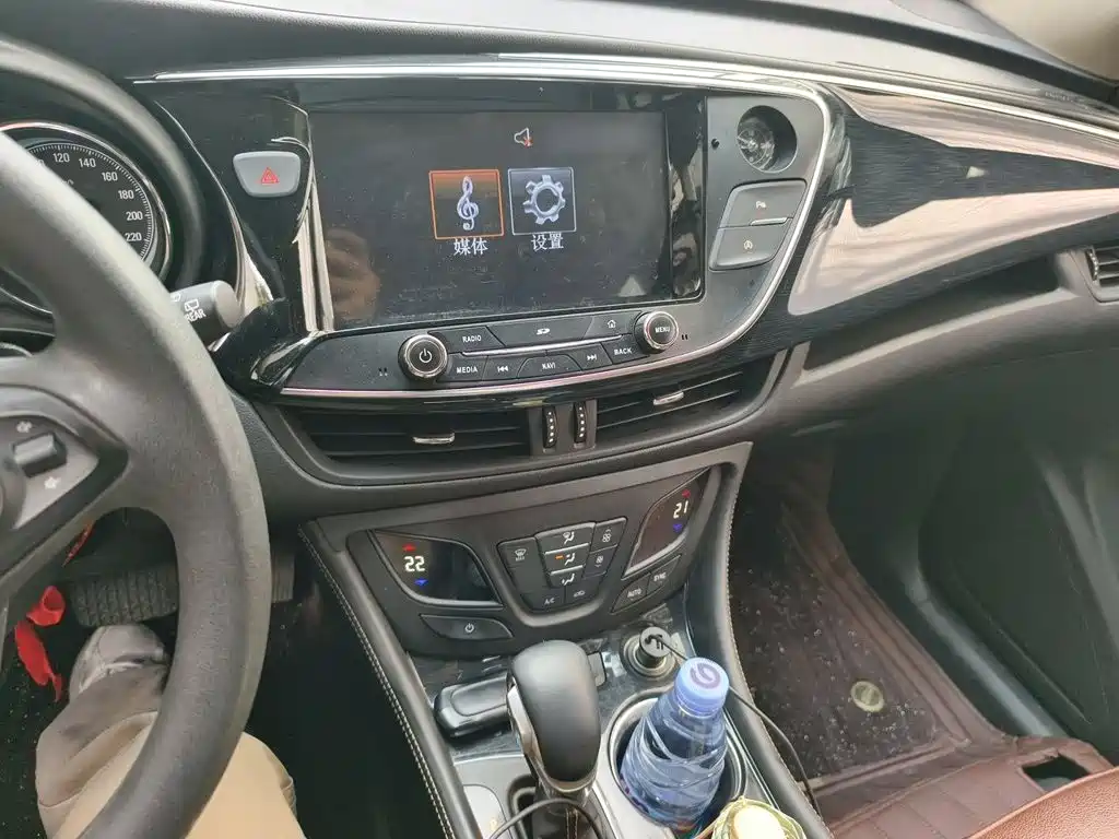 Buick Envision Plus — миниатюра 6