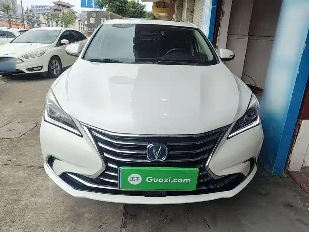Changan Eado — миниатюра 3