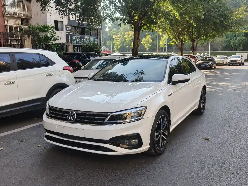 Volkswagen Lamando 2021