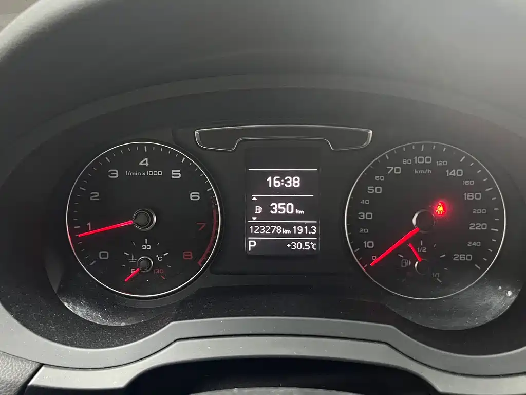 Audi Q3 — миниатюра 6