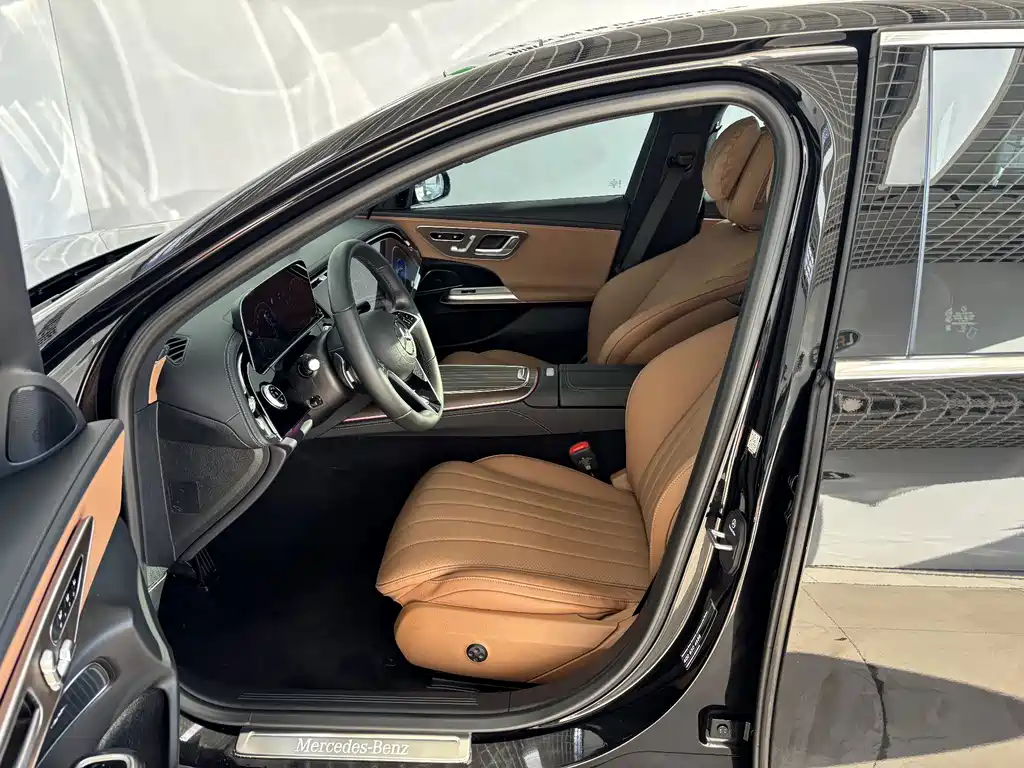 Mercedes-Benz E-Class New Energy — миниатюра 12