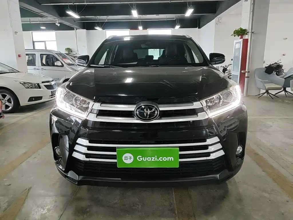 Toyota Highlander — миниатюра 3