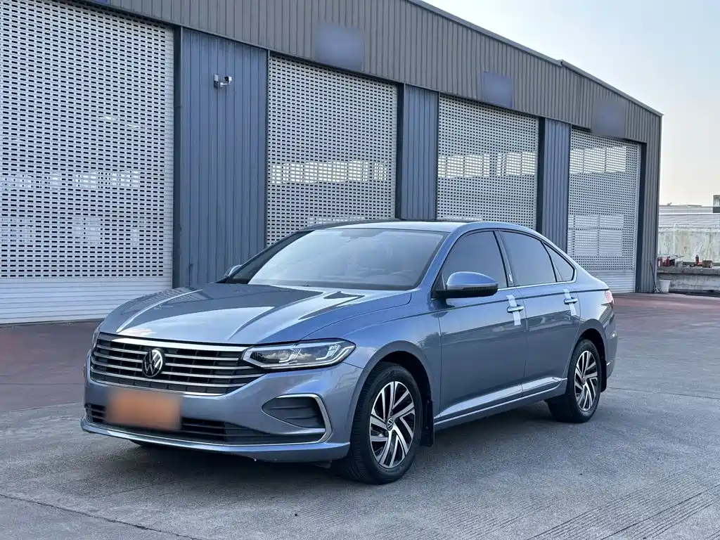 Volkswagen Lavida — миниатюра 2