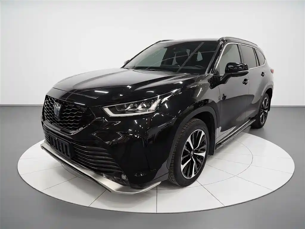 Toyota Crown Kluger 2022