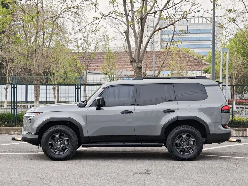 Lexus GX 2024 OVERTRAIL