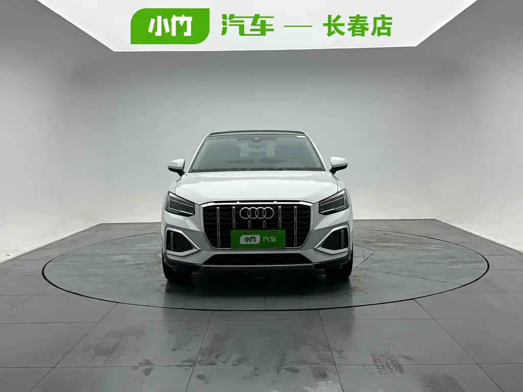 Audi Q2L — миниатюра 2