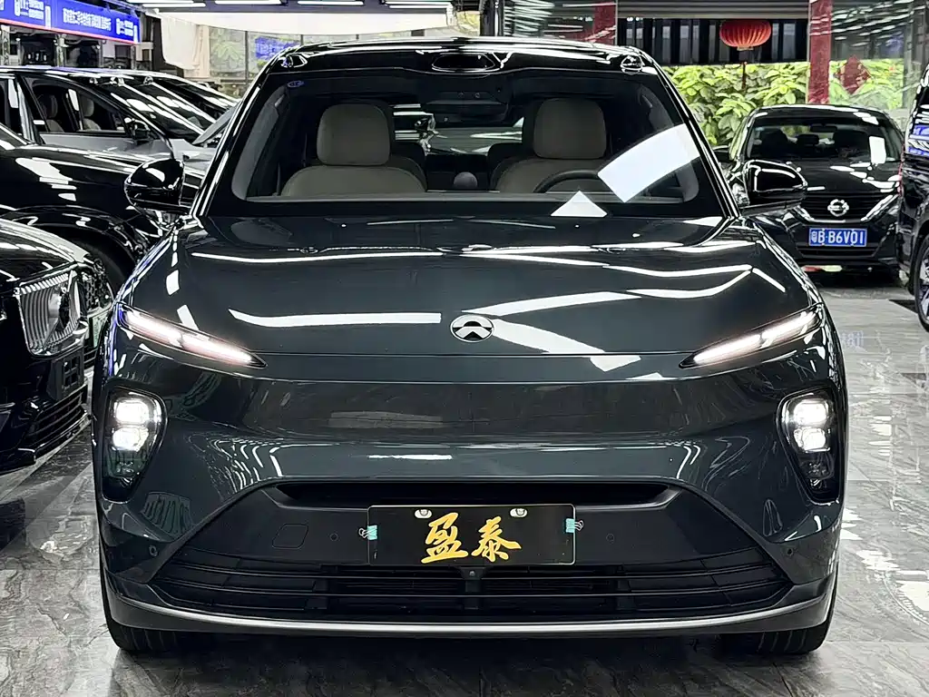 NIO ES8 — миниатюра 2