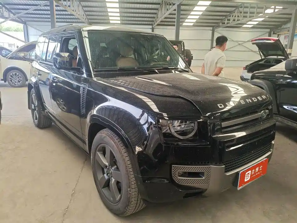 Land Rover Defender — миниатюра 2