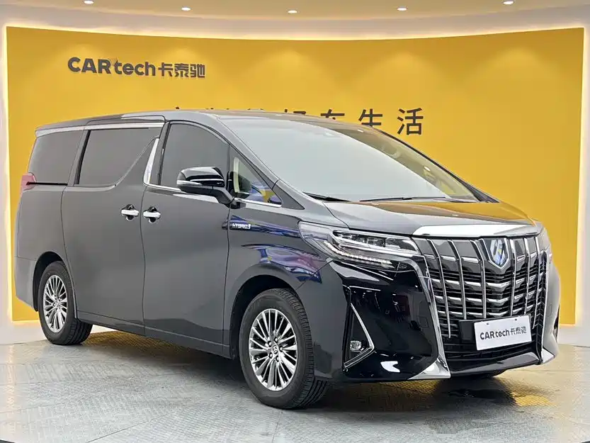 Toyota Alphard — миниатюра 2