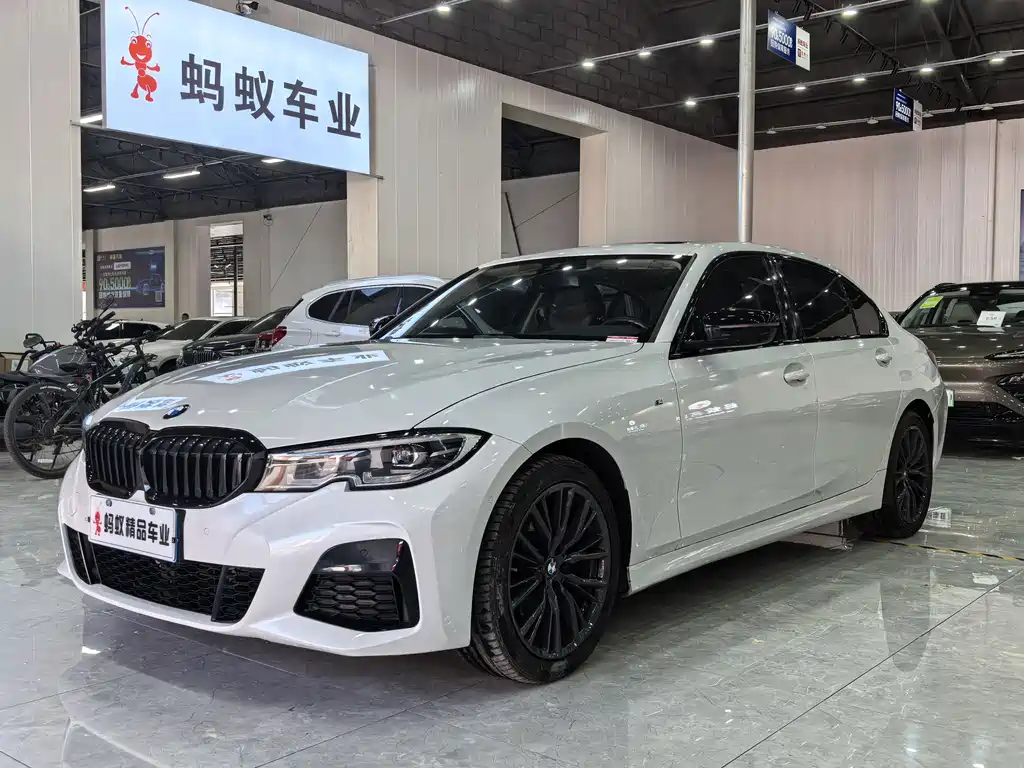 BMW 3 Series 2021