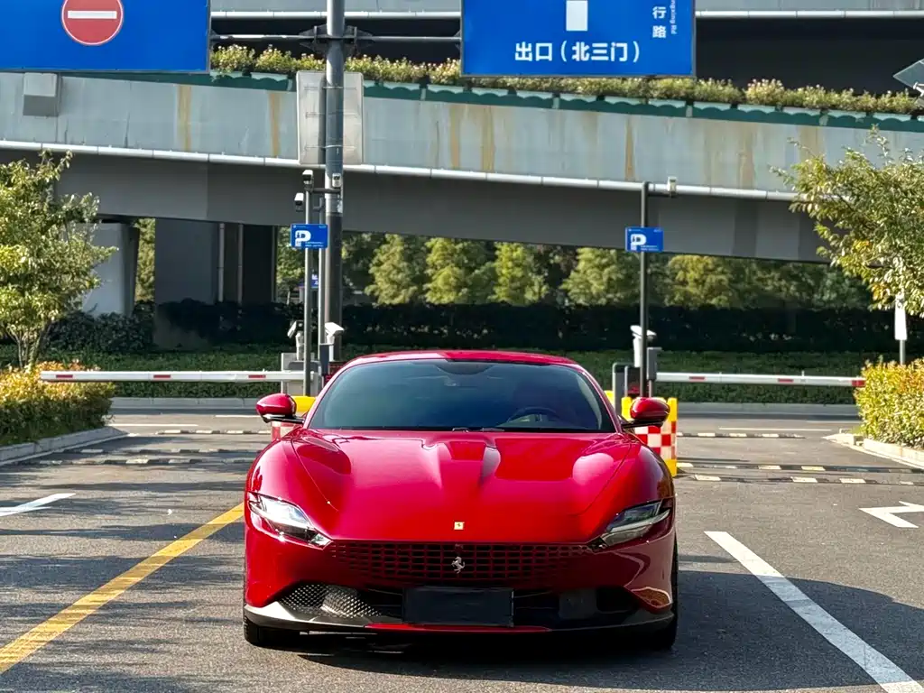 Ferrari Roma
