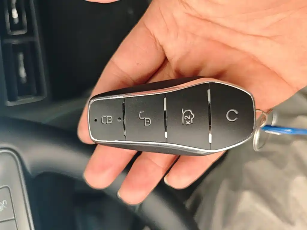 BYD L DM-i — миниатюра 9