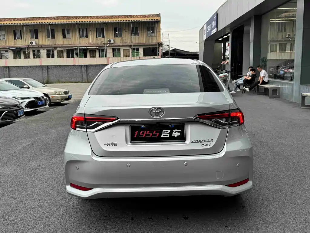 Toyota Corolla — миниатюра 8