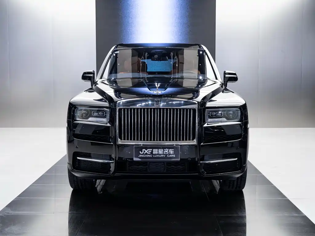 Rolls-Royce Cullinan 2018 мест