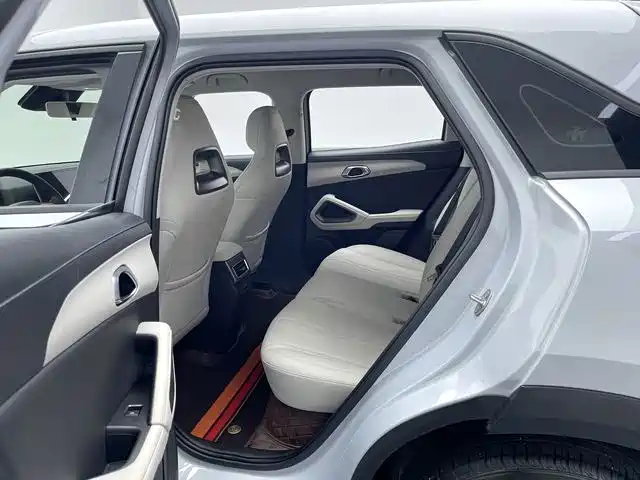 BYD Yuan UP — миниатюра 13