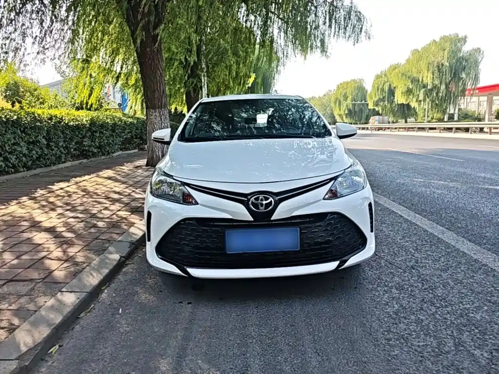 Toyota Vios FS — миниатюра 3