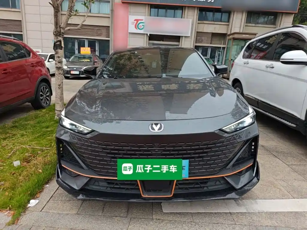 Changan UNI-V — миниатюра 3