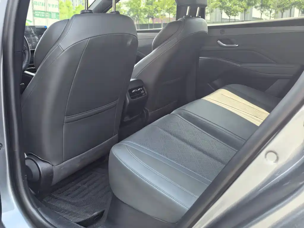 BYD Qin PLUS — миниатюра 8