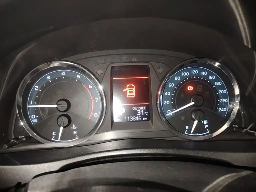 Toyota Corolla — миниатюра 12