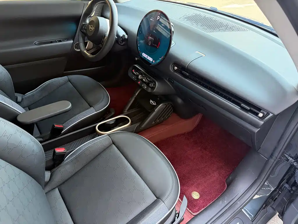 MINI MINI COOPER EV — миниатюра 12