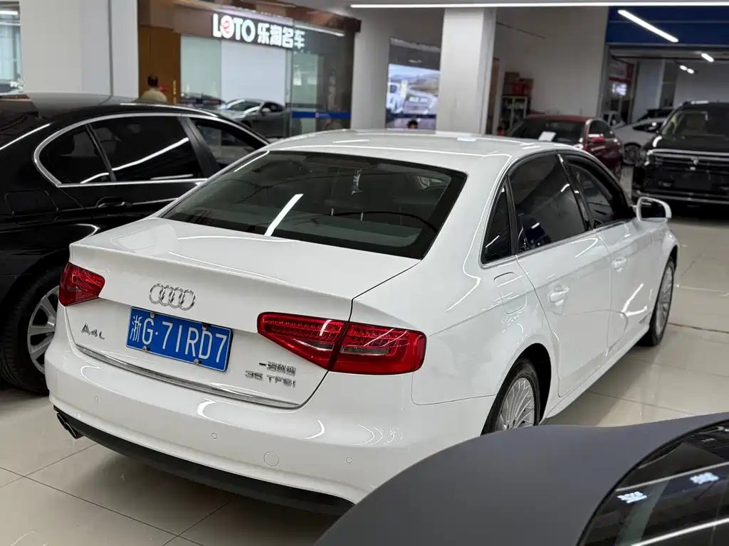 Audi A4L — миниатюра 5