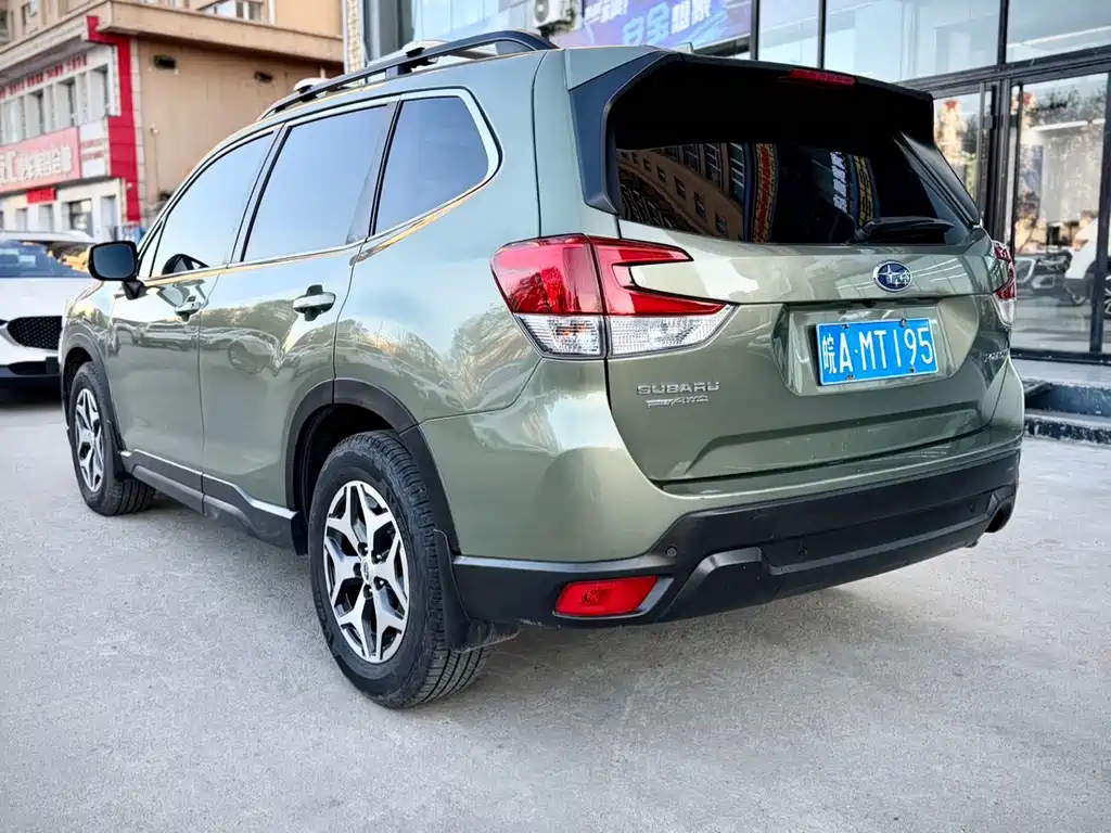 SUBARU FORESTER