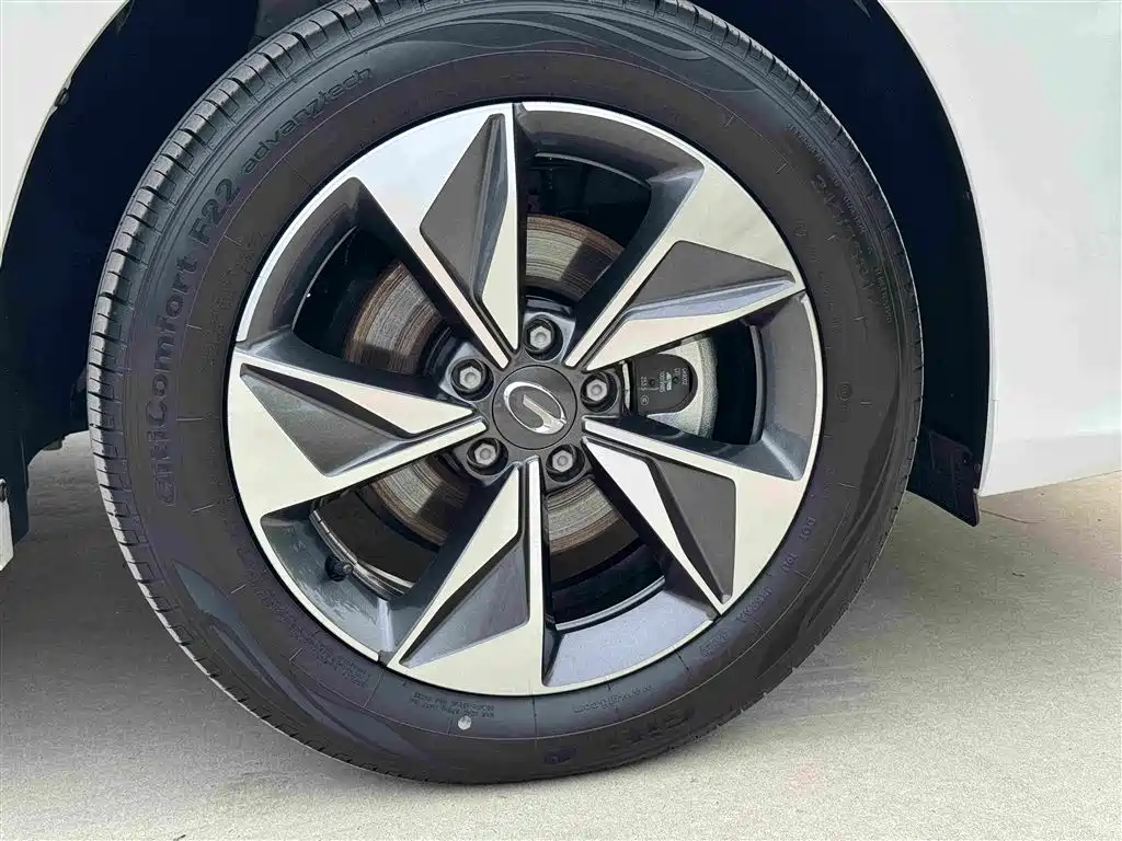 GAC Motor Trumpchi M6 — миниатюра 19