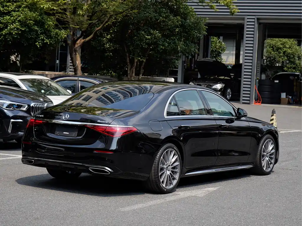 Mercedes-Benz S-Class — миниатюра 4