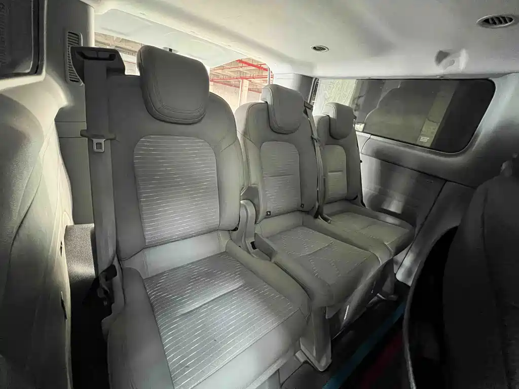 Ford Transit — миниатюра 13