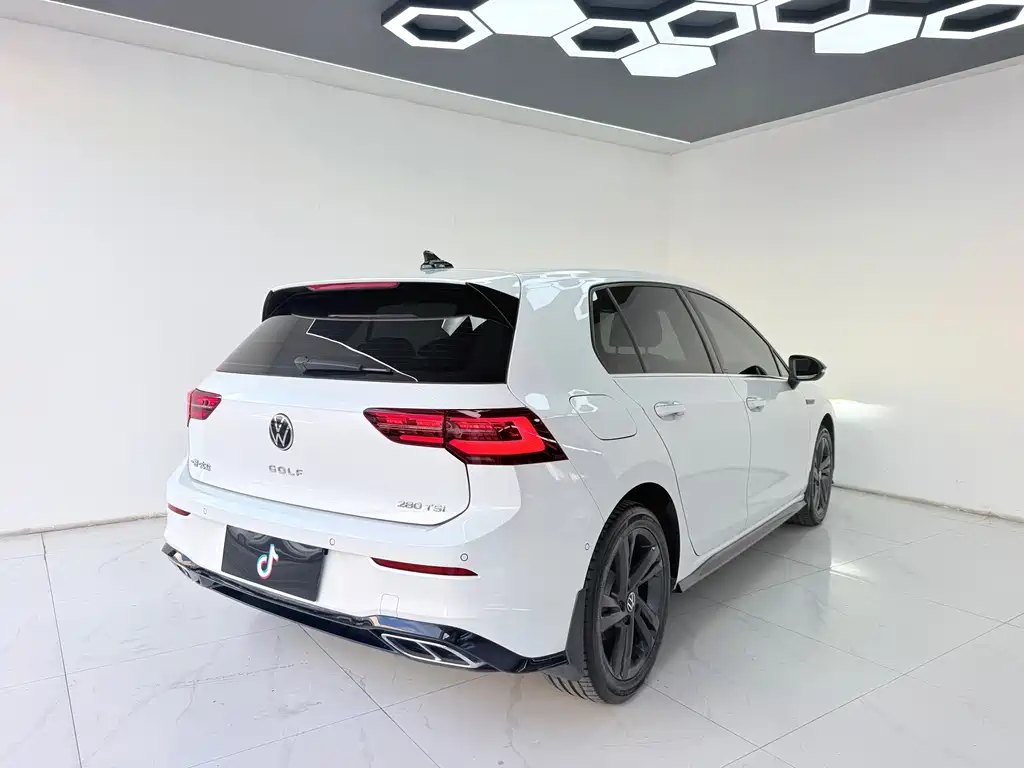 Volkswagen Golf — миниатюра 7